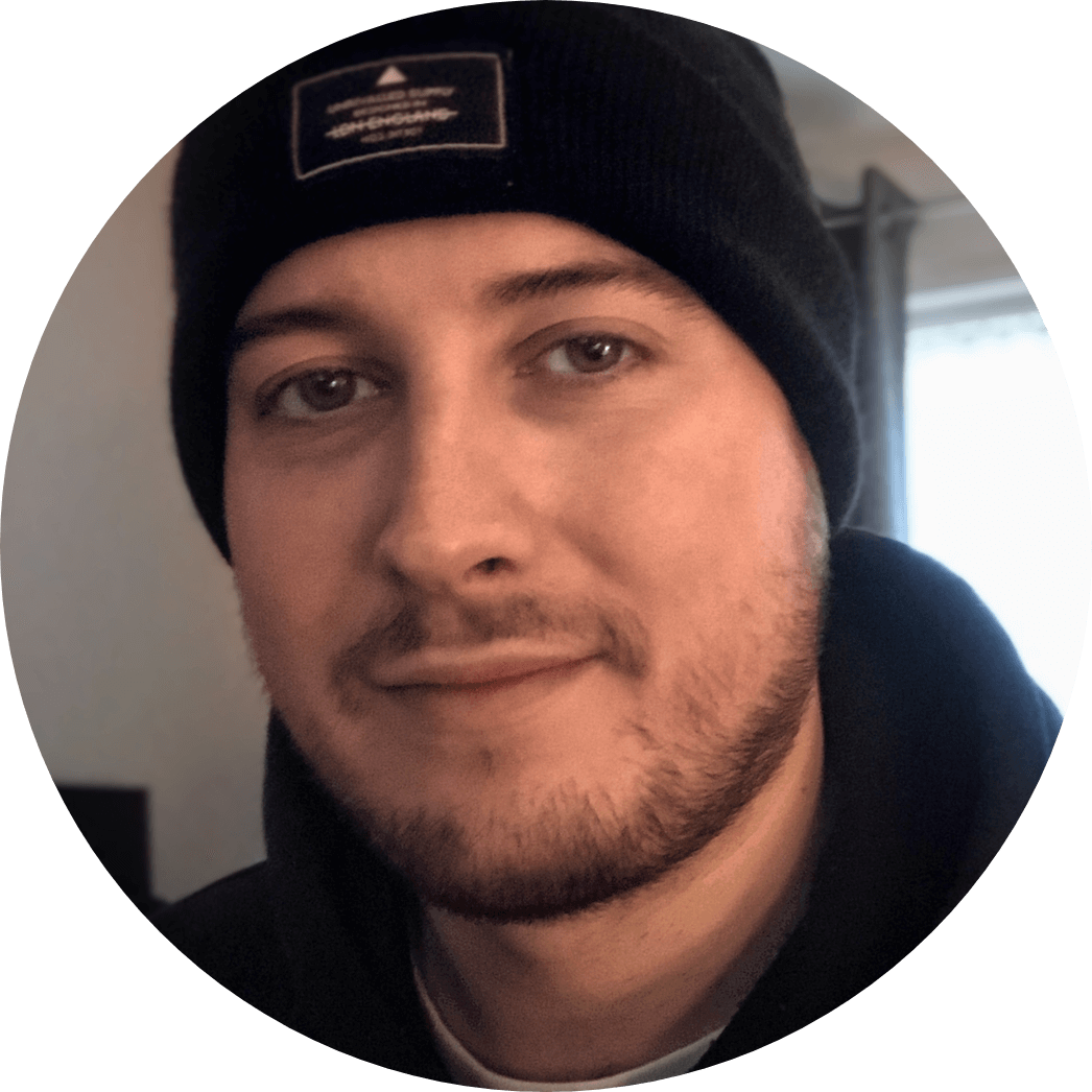 circular portrait of ross cumming